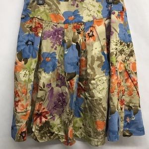 Sunny Leigh Knee Length Floral Pleat Skirt Size 8